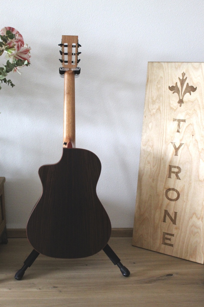 Tyrone Stage pro