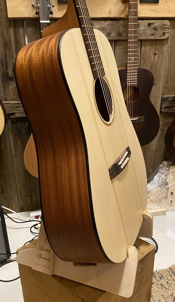 GuitarSpecials guitarstand