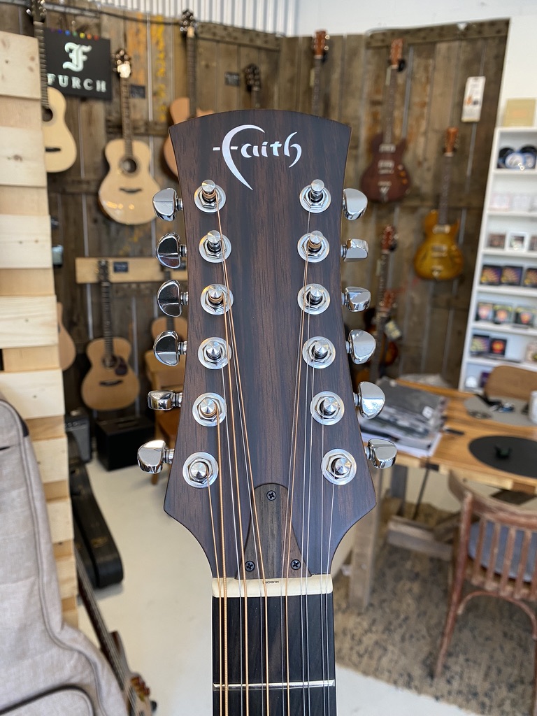 Faith Naked Venus 12 string + fishman pick-up