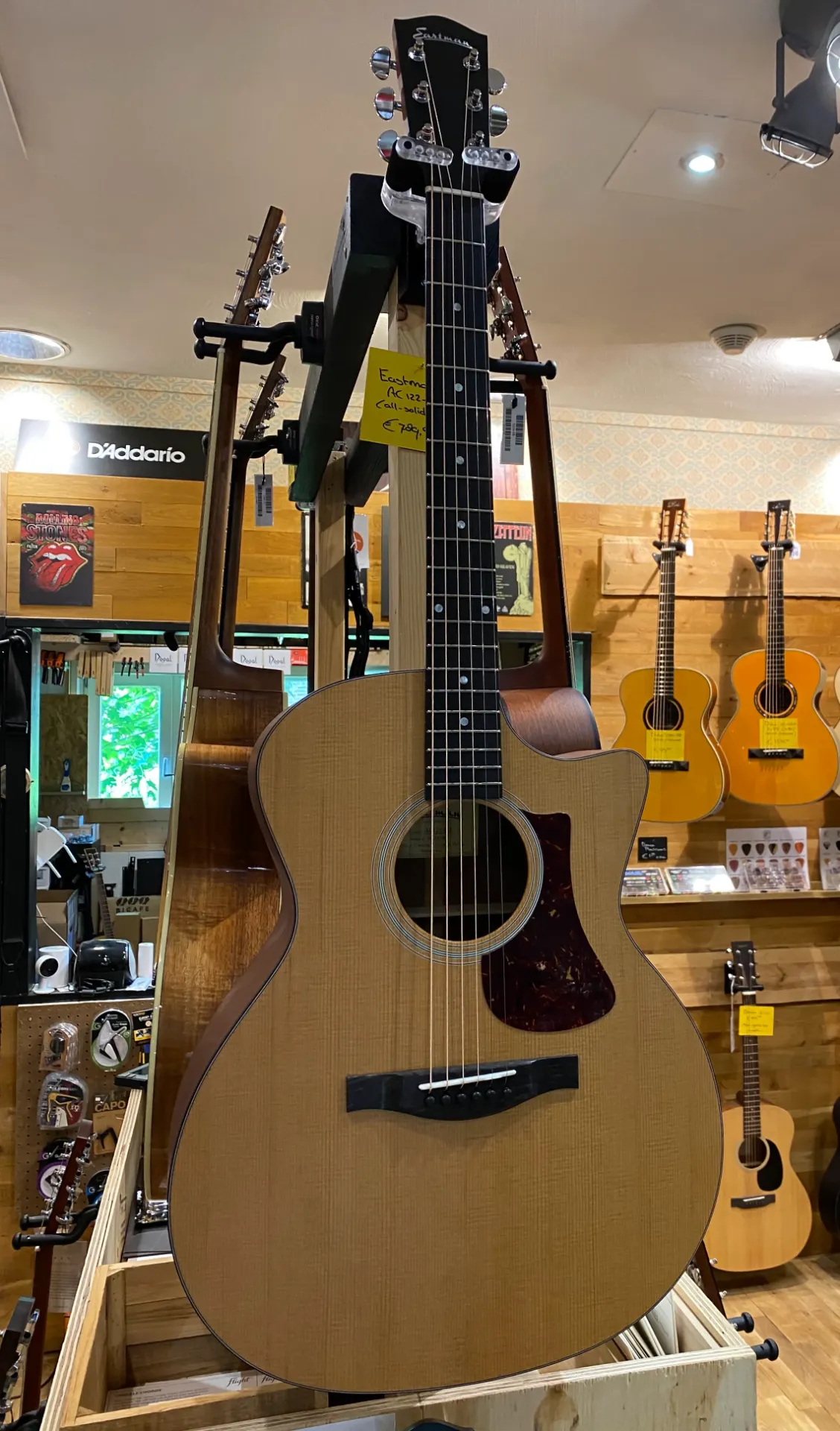 Eastman AC122-1CE