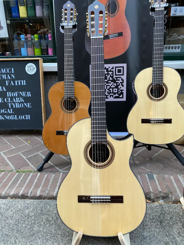 Sulayr Lattice cutaway (Spruce)