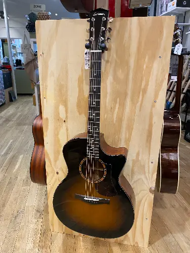 Eastman AC122-2CE deluxe